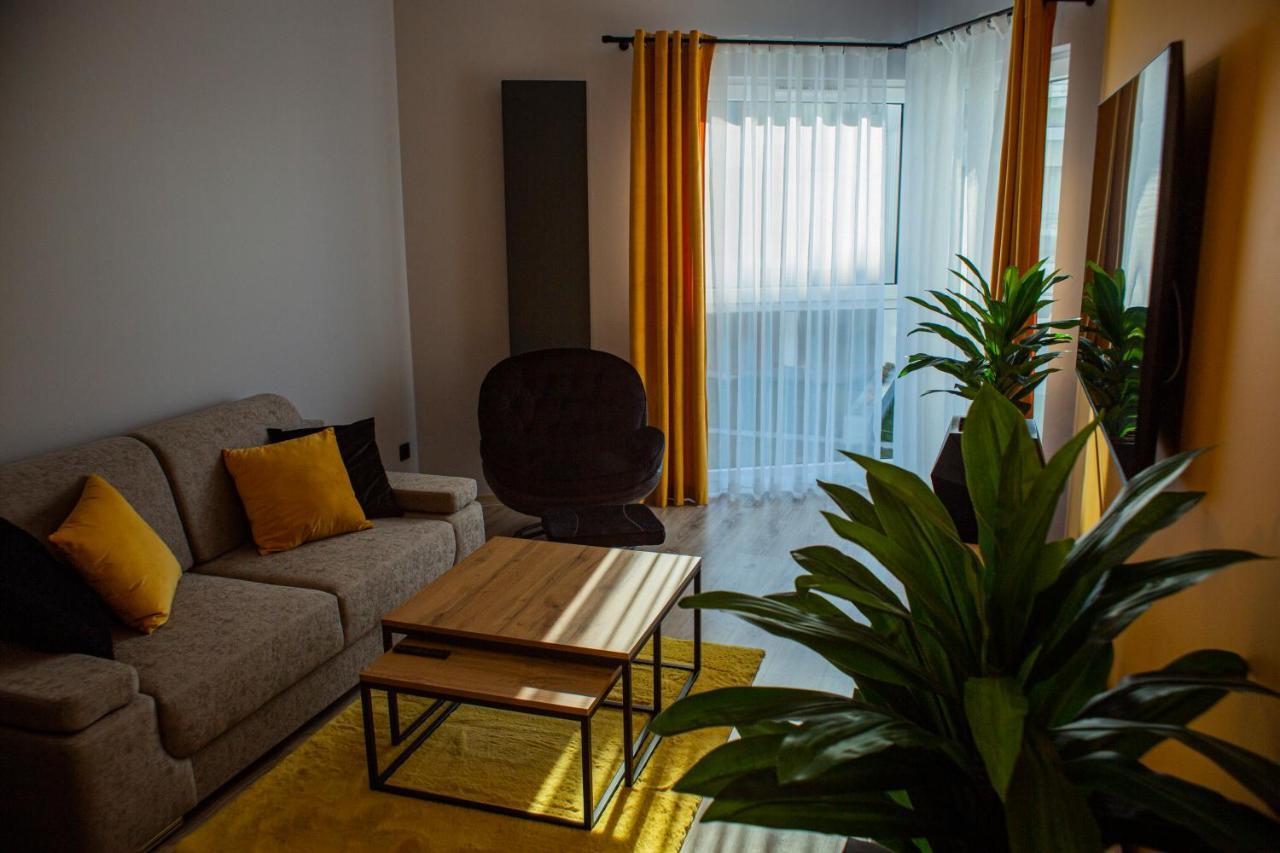 Apartament Elegance Yellow W Let'S Sea Basen&Spa Гонски Экстерьер фото